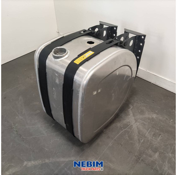 Volvo Volvo - 21516443 - Br. tank 210L afm.52X70X71cm - Spare parts for Truck: picture 2 Volvo Volvo - 21516443 - Br. tank 210L afm.52X70X71cm - Spare parts for Truck: picture 2
