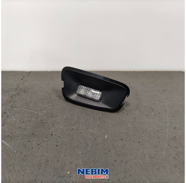 Volvo Volvo - 23477645 - Positielicht rechts - Spare parts for Truck: picture 1 Volvo Volvo - 23477645 - Positielicht rechts - Spare parts for Truck: picture 1