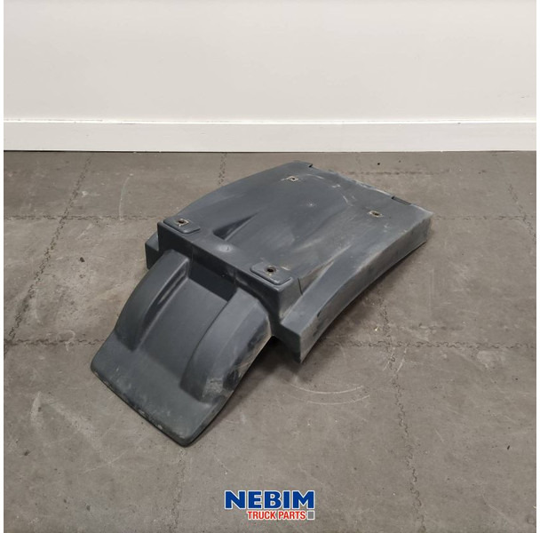 Volvo Volvo - 82637695 - Spatscherm vooras FH4 L / R - Spare parts for Truck: picture 1 Volvo Volvo - 82637695 - Spatscherm vooras FH4 L / R - Spare parts for Truck: picture 1