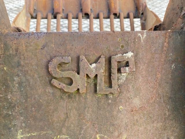 (12005284) 1.25 m Sieblöffel / bucket SMP2 - Attachment for Construction machinery: picture 3 (12005284) 1.25 m Sieblöffel / bucket SMP2 - Attachment for Construction machinery: picture 3