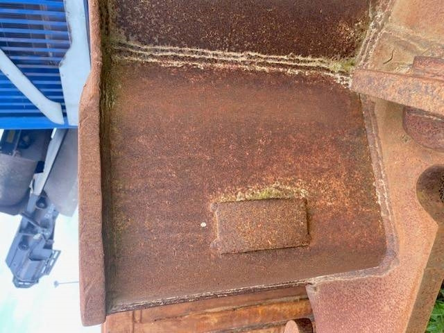 (99002582) 1.50 m Tieflöffel / bucket CW 40 - Attachment for Construction machinery: picture 3 (99002582) 1.50 m Tieflöffel / bucket CW 40 - Attachment for Construction machinery: picture 3