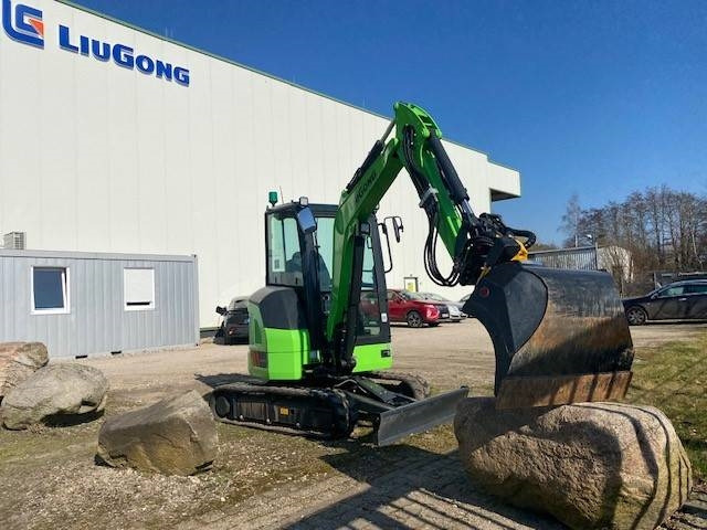 LIUGONG 9027 FE Electric, SW OQ 30 MIETE / RENT (12005252) - Mini excavator: picture 4 LIUGONG 9027 FE Electric, SW OQ 30 MIETE / RENT (12005252) - Mini excavator: picture 4