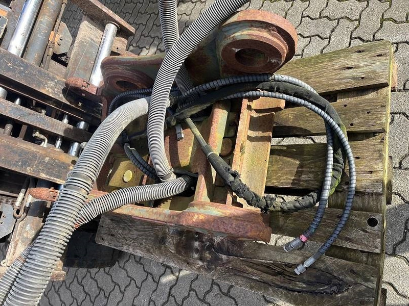 OilQuick (1215) Schnellwechsler OQ 70/55 Volvo EC 290 / 300 - Quick coupler for Construction machinery: picture 2 OilQuick (1215) Schnellwechsler OQ 70/55 Volvo EC 290 / 300 - Quick coupler for Construction machinery: picture 2