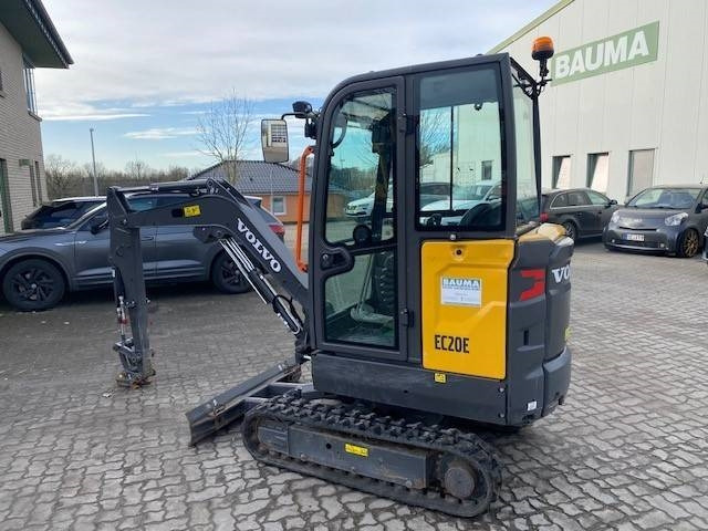 Volvo EC 20 E MIETE / RENTAL (12002071) - Mini excavator: picture 3 Volvo EC 20 E MIETE / RENTAL (12002071) - Mini excavator: picture 3