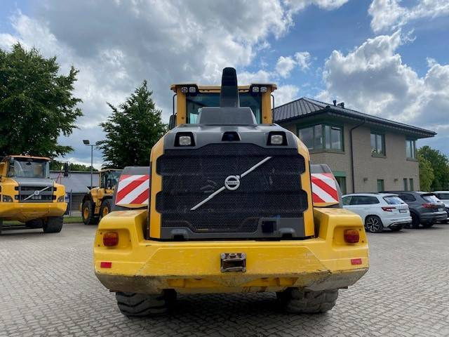 Volvo L 120 H MIETE / RENTAL (12001931) - Wheel loader: picture 3 Volvo L 120 H MIETE / RENTAL (12001931) - Wheel loader: picture 3