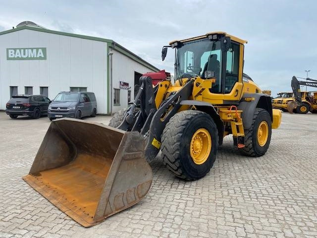 Volvo L 70 H MIETE / RENTAL (12005472) - Wheel loader: picture 1 Volvo L 70 H MIETE / RENTAL (12005472) - Wheel loader: picture 1