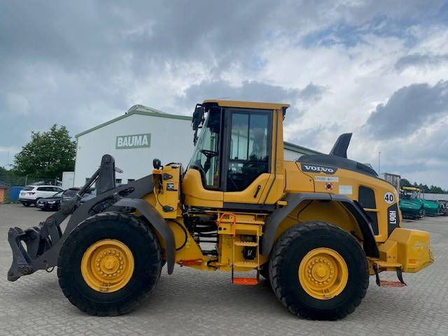 Volvo L 90 H MIETE / RENTAL (12001013) - Wheel loader: picture 2 Volvo L 90 H MIETE / RENTAL (12001013) - Wheel loader: picture 2
