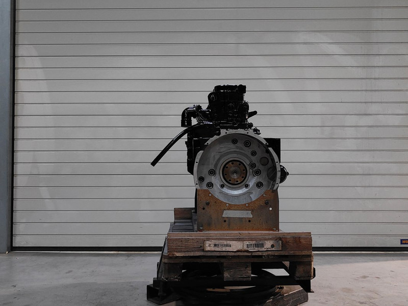 Cummins QSB6.7 CPL8466 COMMONRAIL LONG-BLOCK - Construction machinery: picture 2 Cummins QSB6.7 CPL8466 COMMONRAIL LONG-BLOCK - Construction machinery: picture 2