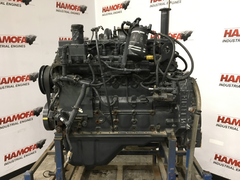 Komatsu SAA6D107E-1 CPL4458 RECONDITIONED - Construction machinery: picture 3 Komatsu SAA6D107E-1 CPL4458 RECONDITIONED - Construction machinery: picture 3