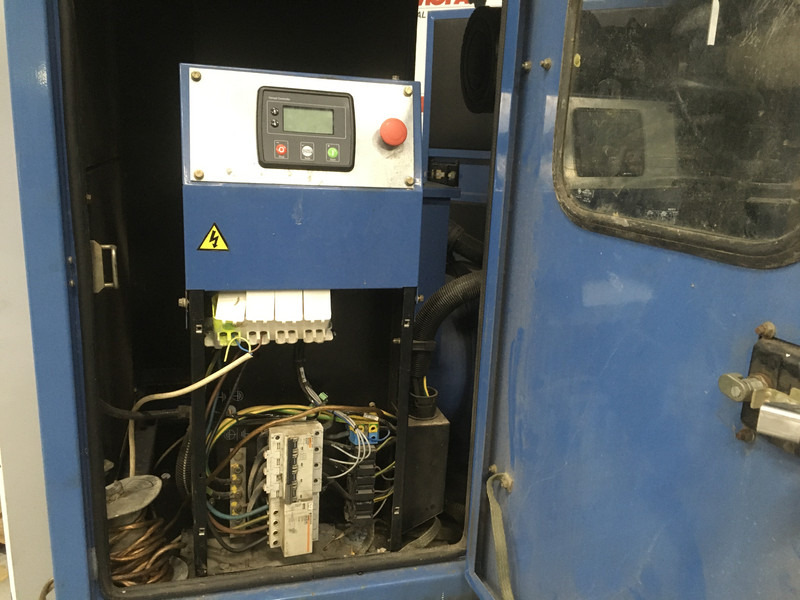 John Deere 4045TF120 GENERATOR 100KVA USED - Generator set: picture 4 John Deere 4045TF120 GENERATOR 100KVA USED - Generator set: picture 4