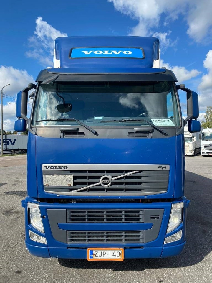 Volvo FH 13 460 - Box truck: picture 3 Volvo FH 13 460 - Box truck: picture 3