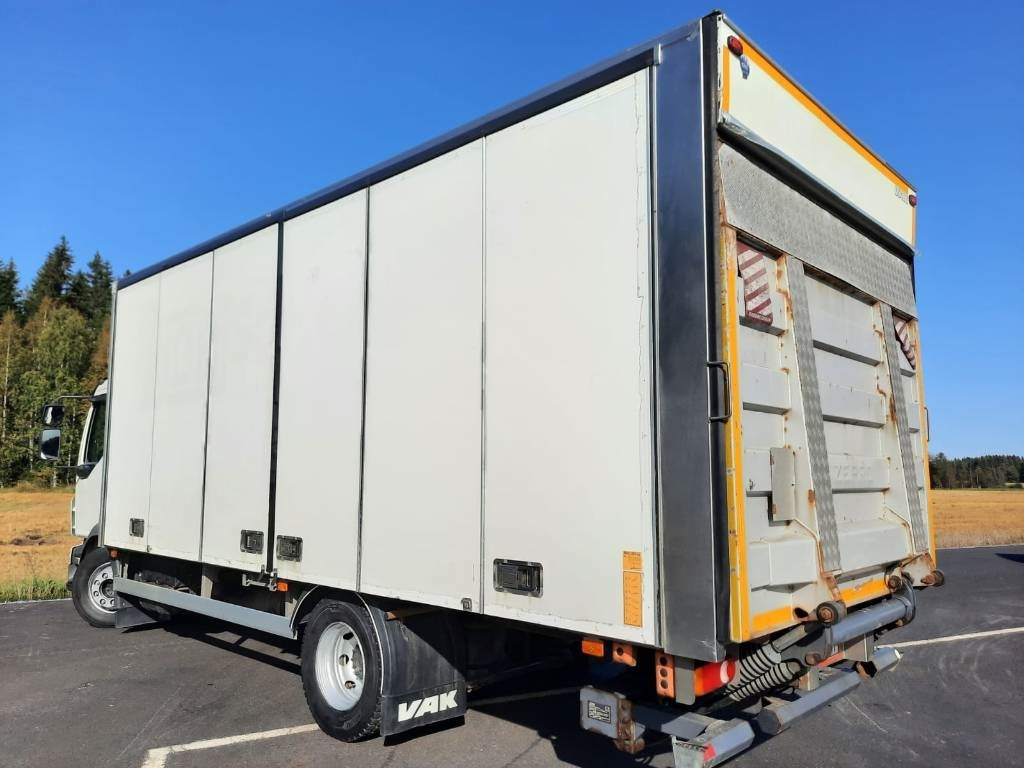 Volvo FL 240 - Box truck: picture 3 Volvo FL 240 - Box truck: picture 3