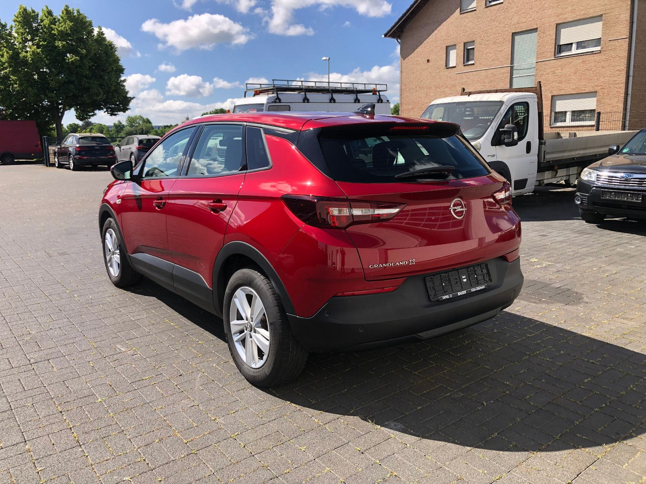 SUV Opel Grandland (X) 1.5 D Automatik Business Edition: picture 7