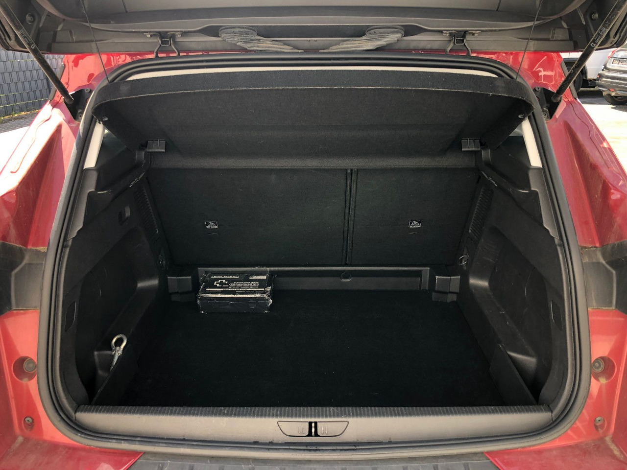 SUV Opel Grandland (X) 1.5 D Automatik Business Edition: picture 13