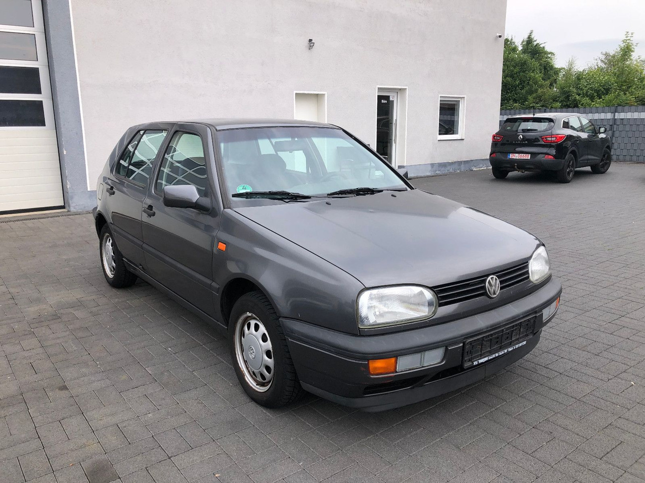 Volkswagen Golf 1.8 GL Klima - Sedan: picture 1 Volkswagen Golf 1.8 GL Klima - Sedan: picture 1