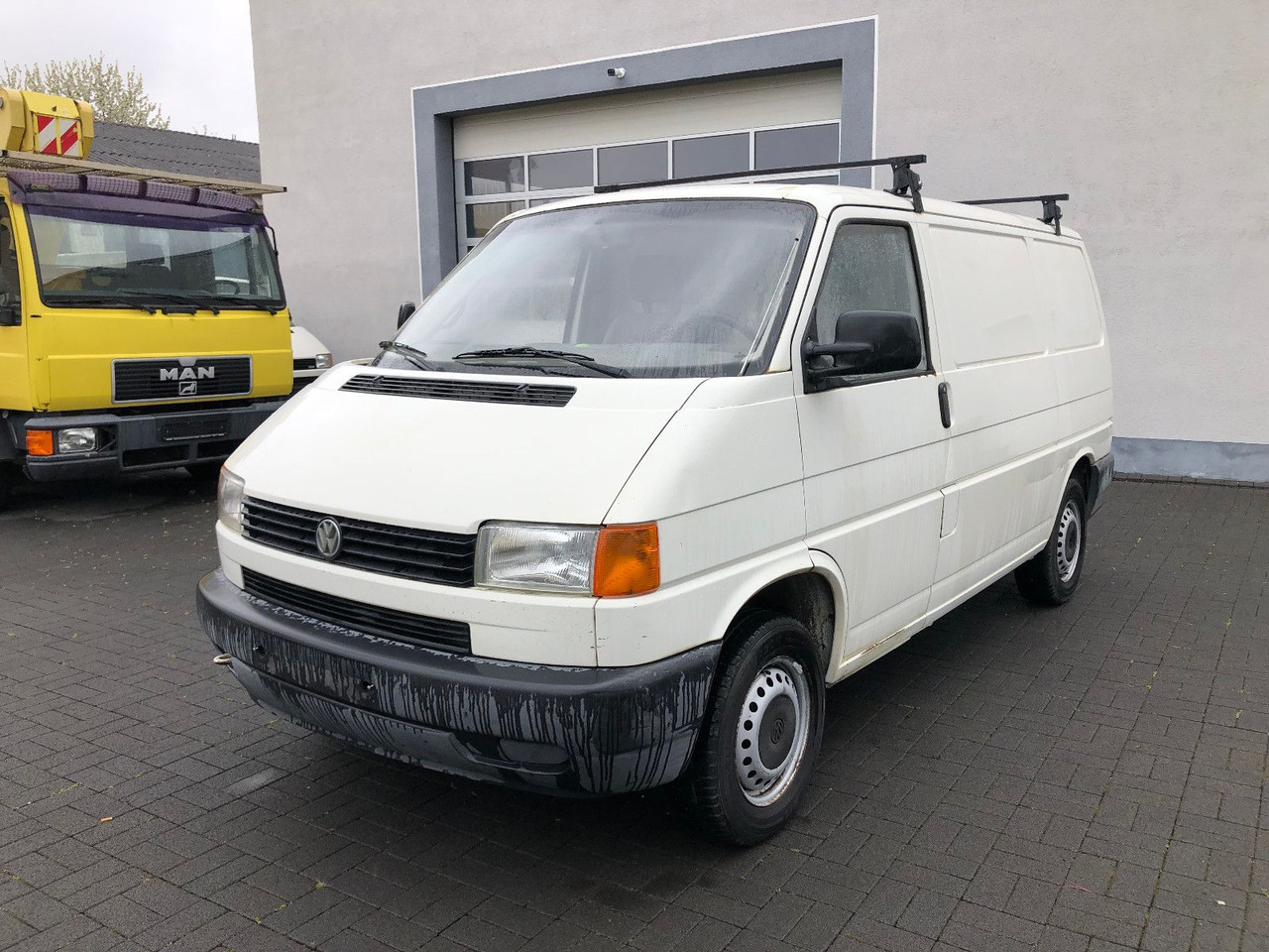 Volkswagen T4 - 1.9 TD - Small van: picture 1 Volkswagen T4 - 1.9 TD - Small van: picture 1
