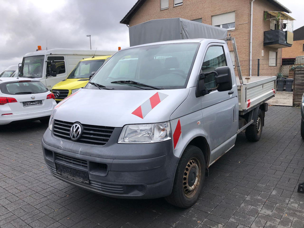 Volkswagen T5 1.9 TDI Transporter Pritsche - Flatbed van: picture 1 Volkswagen T5 1.9 TDI Transporter Pritsche - Flatbed van: picture 1