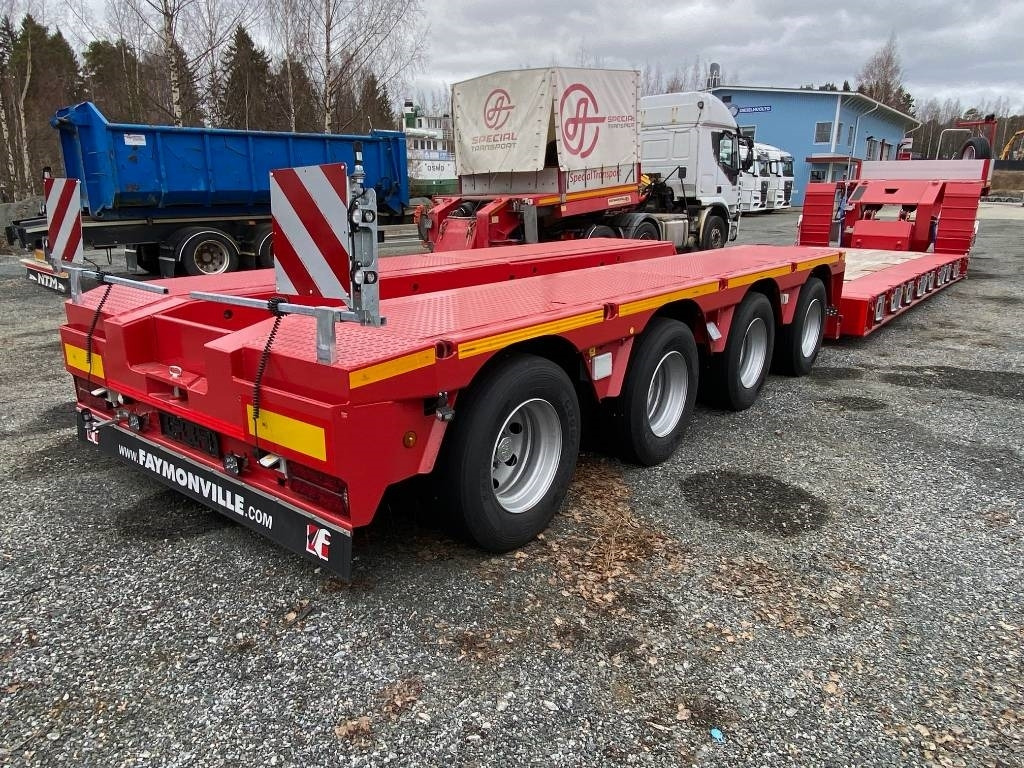 Faymonville Megamax - Low loader semi-trailer: picture 1 Faymonville Megamax - Low loader semi-trailer: picture 1