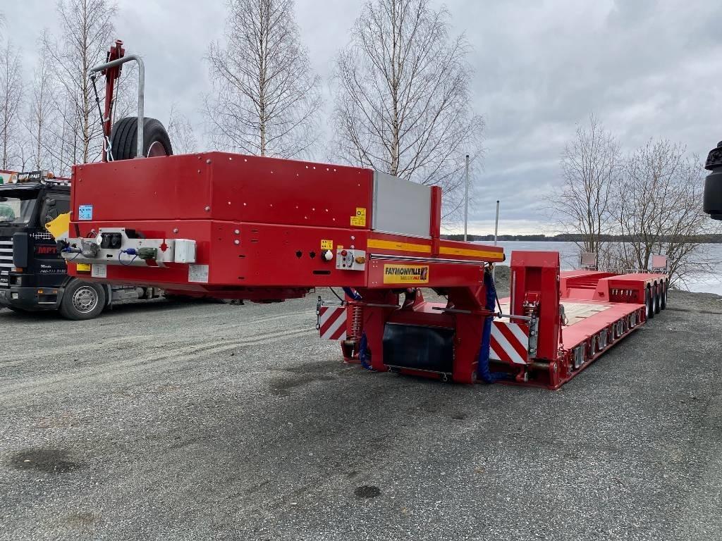 Faymonville Megamax - Low loader semi-trailer: picture 2 Faymonville Megamax - Low loader semi-trailer: picture 2