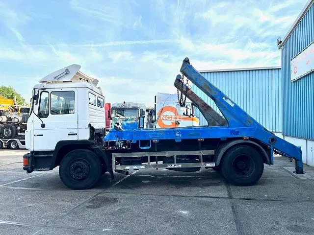 MAN 18 .232 (6 CILINDER) M90 WITH TELESCOPIC CONTAINER SYSTEM (8 GEARS MANUAL GEARBOX / EURO 1 (MECHANICAL PUMP AND INJECTORS)) - Skip loader truck: picture 5 MAN 18 .232 (6 CILINDER) M90 WITH TELESCOPIC CONTAINER SYSTEM (8 GEARS MANUAL GEARBOX / EURO 1 (MECHANICAL PUMP AND INJECTORS)) - Skip loader truck: picture 5