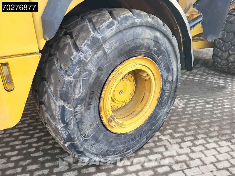 Articulated dumper Caterpillar 745 C: picture 17