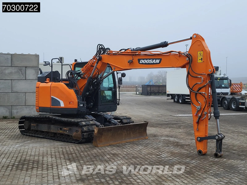 Doosan DX140 LCR - 5 - Crawler excavator: picture 3 Doosan DX140 LCR - 5 - Crawler excavator: picture 3