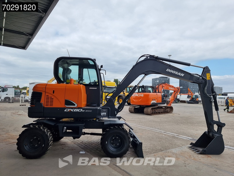 New Wheel excavator Doosan DX60W A/C - NEW UNUSED: picture 7