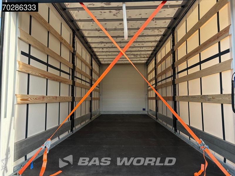 Iveco S-Way 490 6X2 NEW! Lift+steering Axle 2000kg Ladebordwand Retarder Navi Standklima - Curtainsider truck: picture 5 Iveco S-Way 490 6X2 NEW! Lift+steering Axle 2000kg Ladebordwand Retarder Navi Standklima - Curtainsider truck: picture 5
