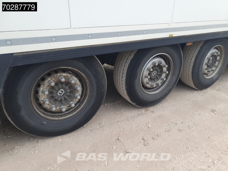 Refrigerator semi-trailer Krone SD Doppelstock Palettenkasten Liftachse: picture 19