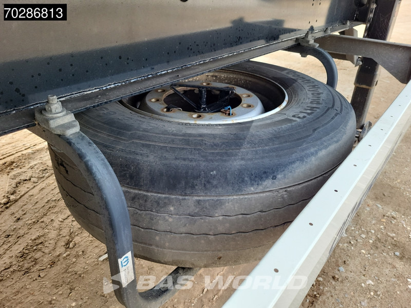 Curtainsider semi-trailer Krone SD Liftachse Hardwood Floor Lift-Axle Sliding Roof: picture 15