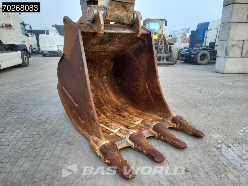 Crawler excavator Liebherr R966 HD: picture 15