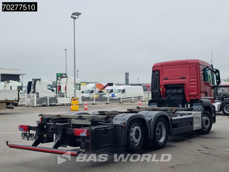 Container transporter/ Swap body truck MAN TGS 26.320 6X2 BDF ADR Lift+lenkasche Automatic Euro 6: picture 5