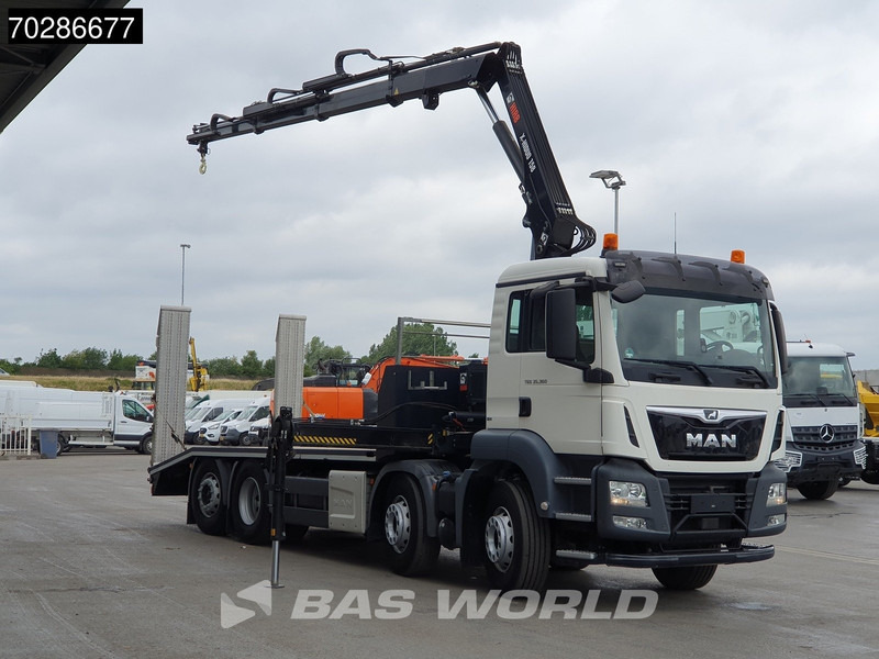 MAN TGS 35.360 8X2 HIAB X-Hiduo 158 BS-3 Crane Lift+lenkasche Machine transporter Euro 6 - Autotransporter truck, Crane truck: picture 3 MAN TGS 35.360 8X2 HIAB X-Hiduo 158 BS-3 Crane Lift+lenkasche Machine transporter Euro 6 - Autotransporter truck, Crane truck: picture 3