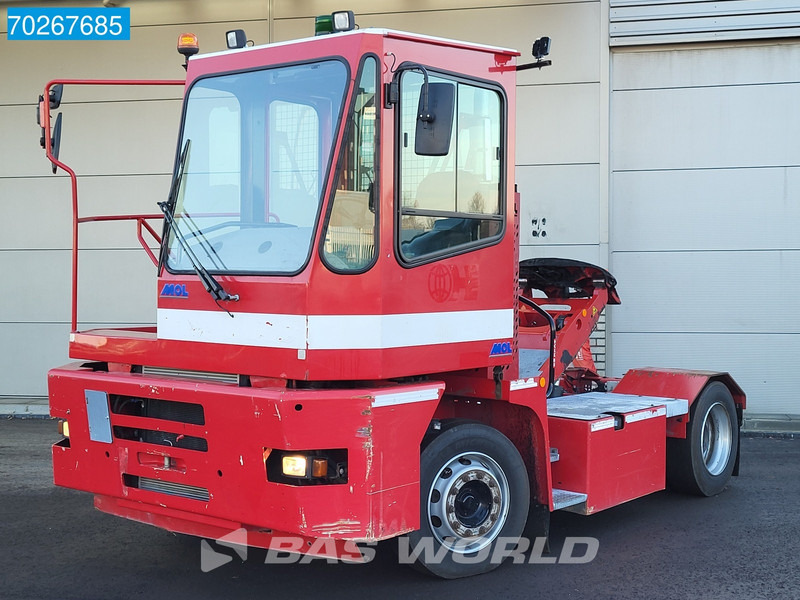 MOL YM225 4X2 - Terminal tractor: picture 2 MOL YM225 4X2 - Terminal tractor: picture 2