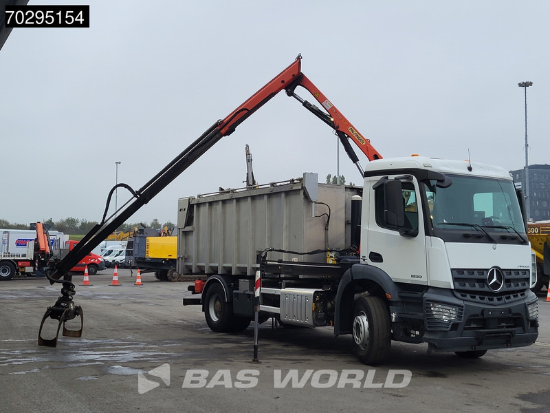 Tipper, Crane truck Mercedes-Benz Actros 1833 4X2 Palfinger PK7.501 SLD Kran Crane 17m3 tipper Big-Axle Euro 6: picture 9