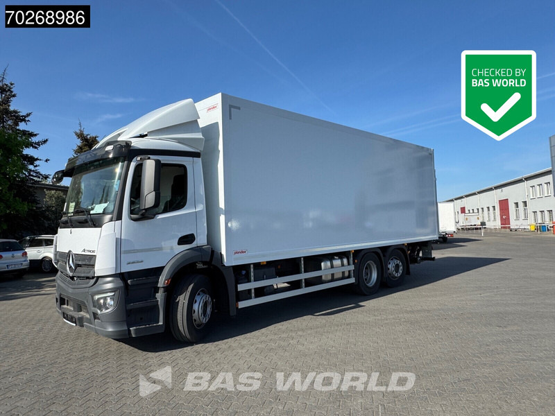 Mercedes-Benz Actros 2532 6X2 NEW 2000kg Ladebordwand Navi Lenkachse Euro 6 - Box truck: picture 1 Mercedes-Benz Actros 2532 6X2 NEW 2000kg Ladebordwand Navi Lenkachse Euro 6 - Box truck: picture 1