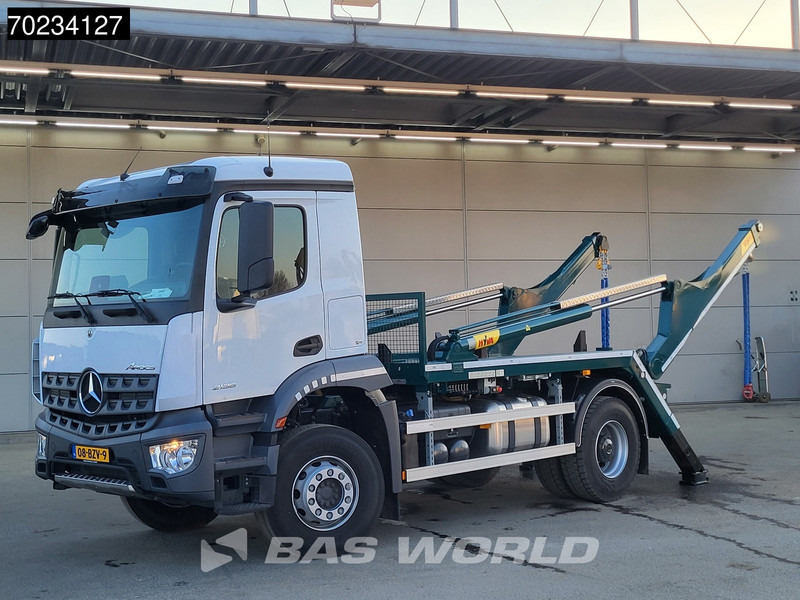 Mercedes-Benz Arocs 2136 4X2 NEW! NL-Truck 12Tons HYVA Lift Automatic Full Steelsuspension - Skip loader truck: picture 1 Mercedes-Benz Arocs 2136 4X2 NEW! NL-Truck 12Tons HYVA Lift Automatic Full Steelsuspension - Skip loader truck: picture 1