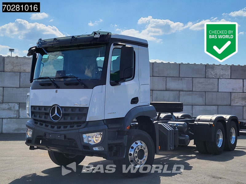 Mercedes-Benz Arocs 2640 6X4 NEW chassis PTO preparation Big-Axle Alcoa Automatic Euro 6 - Cab chassis truck: picture 1 Mercedes-Benz Arocs 2640 6X4 NEW chassis PTO preparation Big-Axle Alcoa Automatic Euro 6 - Cab chassis truck: picture 1