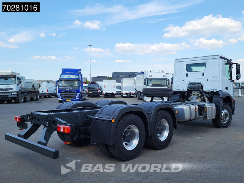 Mercedes-Benz Arocs 2640 6X4 NEW chassis Steel suspension Big-Axle Alcoa Automatic Euro 6 - Cab chassis truck: picture 5 Mercedes-Benz Arocs 2640 6X4 NEW chassis Steel suspension Big-Axle Alcoa Automatic Euro 6 - Cab chassis truck: picture 5