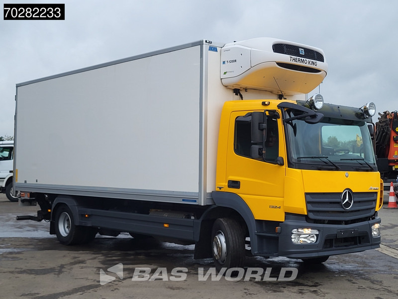 Mercedes-Benz Atego 1324 Atego 4X2 Thermo king T-1200R 1500kg Ladebordwand ACC Euro 6 - Refrigerator truck: picture 3 Mercedes-Benz Atego 1324 Atego 4X2 Thermo king T-1200R 1500kg Ladebordwand ACC Euro 6 - Refrigerator truck: picture 3