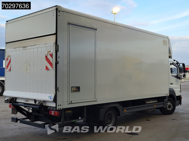 Mercedes-Benz Atego 818 4X2 1000kg Ladebordwand Automatic Euro 6 - Box truck: picture 5 Mercedes-Benz Atego 818 4X2 1000kg Ladebordwand Automatic Euro 6 - Box truck: picture 5