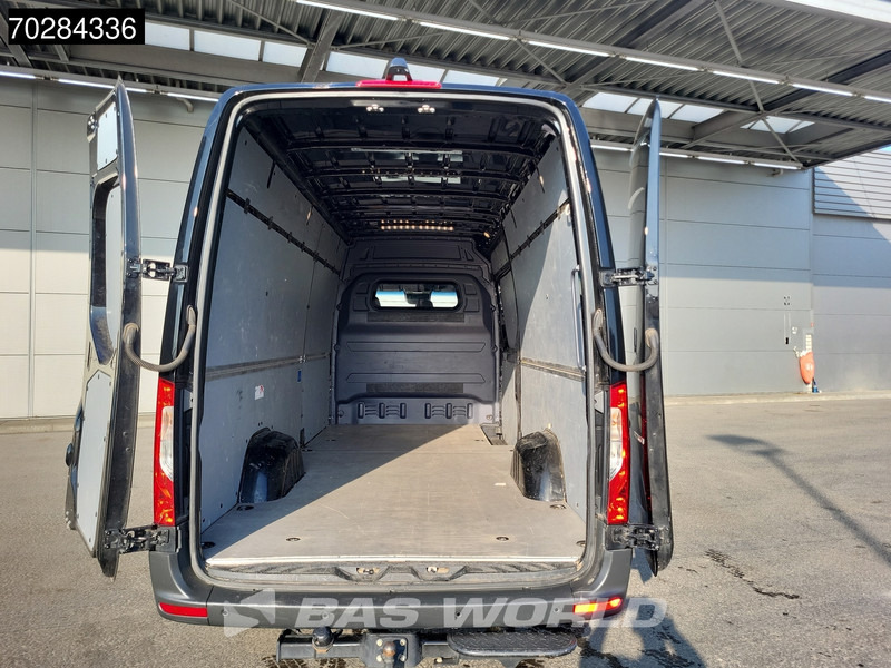 Mercedes-Benz Sprinter 317 CDI Automaat L3H2 3,5t Trekhaak Airco Camera Parkeersensoren MBUX CarPlay Euro6 L3 16m3 A/C Towbar - Panel van: picture 3 Mercedes-Benz Sprinter 317 CDI Automaat L3H2 3,5t Trekhaak Airco Camera Parkeersensoren MBUX CarPlay Euro6 L3 16m3 A/C Towbar - Panel van: picture 3