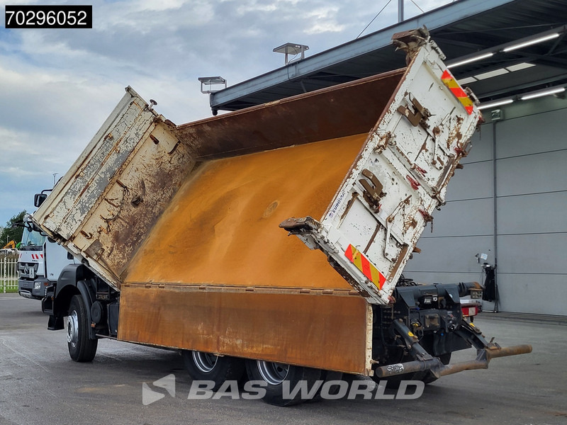 Renault Kerax 370 6X4 Palfinger PK15500 Crane Kran 2-side Tipper Retarder Manual Euro 4 - Tipper, Crane truck: picture 2 Renault Kerax 370 6X4 Palfinger PK15500 Crane Kran 2-side Tipper Retarder Manual Euro 4 - Tipper, Crane truck: picture 2