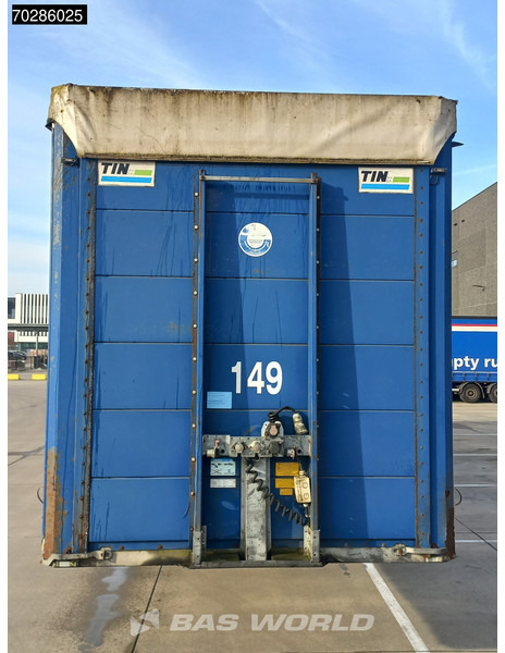 SYSTEM TRAILERS Tailgate Lift Axle Hardwood SAF - Curtainsider semi-trailer: picture 5 SYSTEM TRAILERS Tailgate Lift Axle Hardwood SAF - Curtainsider semi-trailer: picture 5