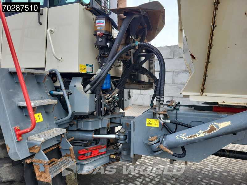 Articulated dumper Terex TA300: picture 20