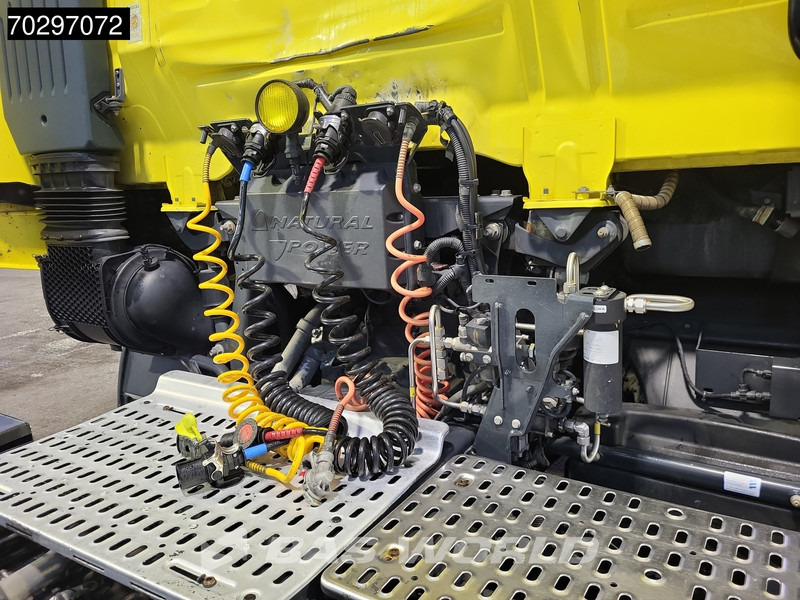 Tractor unit Iveco Stralis 460 4X2 CNG! Retarder 2x Tanks Standklima: picture 7