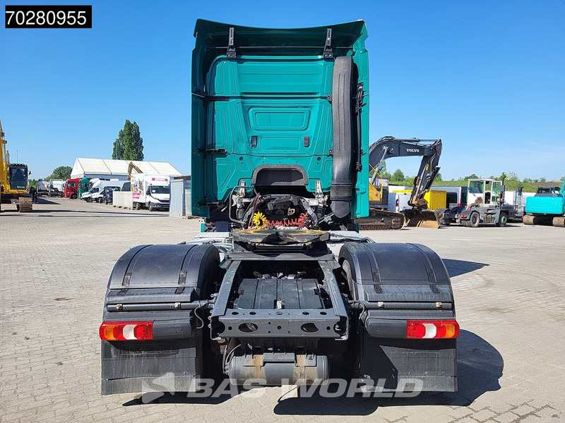Mercedes-Benz Actros 1843 Actros 4X2 StreamSpace Euro 6 - Tractor unit: picture 3 Mercedes-Benz Actros 1843 Actros 4X2 StreamSpace Euro 6 - Tractor unit: picture 3