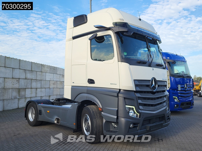 Mercedes-Benz Actros 1845 4X2 GigaSpace Retarder MirrorCam Navi Euro 6 - Tractor unit: picture 3 Mercedes-Benz Actros 1845 4X2 GigaSpace Retarder MirrorCam Navi Euro 6 - Tractor unit: picture 3