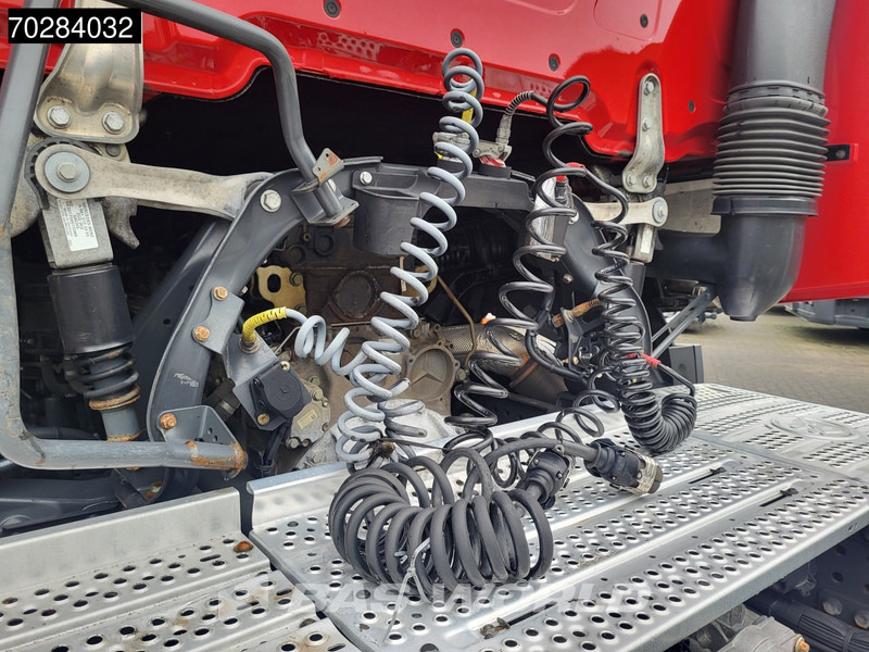 Tractor unit Mercedes-Benz Actros 1845 Actros 4X2 BigSpace 2xTanks MirrorCam Euro 6: picture 11