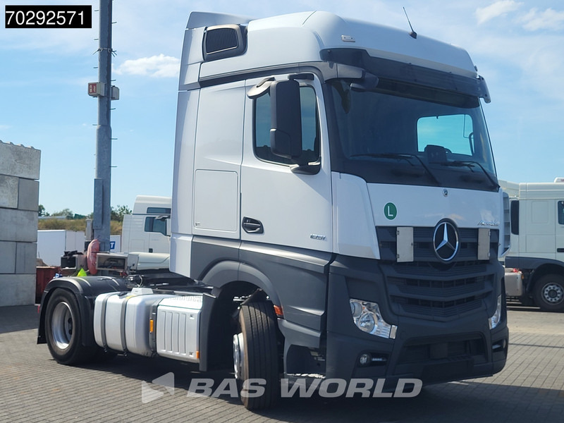 Mercedes-Benz Actros 1851 4X2 2xTanks Euro 6 - Tractor unit: picture 3 Mercedes-Benz Actros 1851 4X2 2xTanks Euro 6 - Tractor unit: picture 3